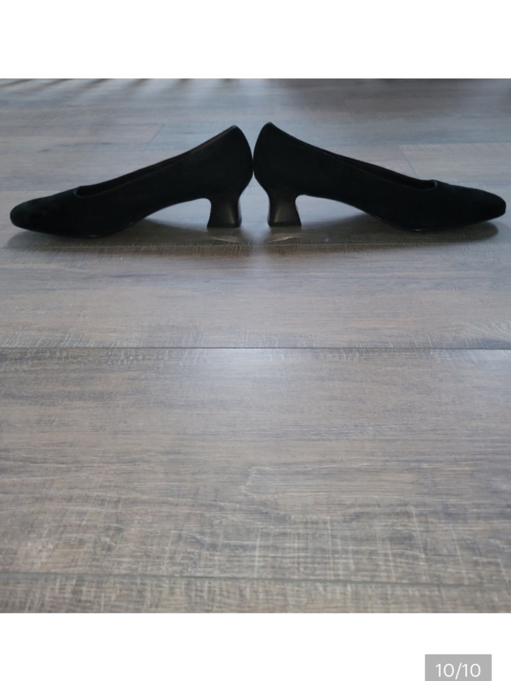 Salvatore Ferragamo Black Suede Women's Flats - Picture 10 of 11